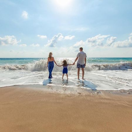 Arenales Beach آريناليس ديل سول المظهر الخارجي الصورة